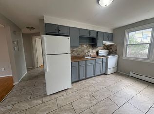 960 1st Ave #1A, West Haven, CT 06516