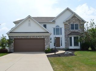 4050 Stonegate Dr, Medina, OH 44256