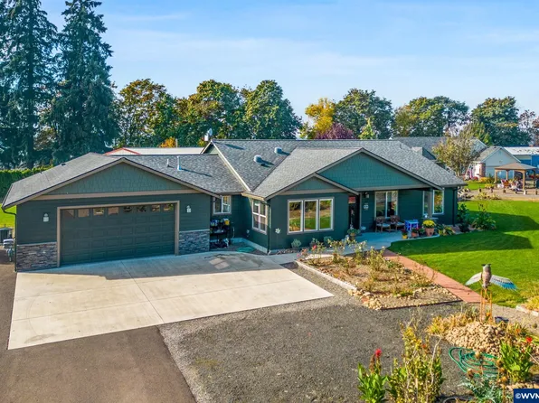 1894 Talbot Rd SE, Jefferson, OR 97352