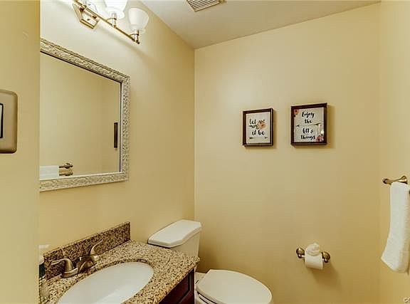 5th image of 421 Saybrook Dr
