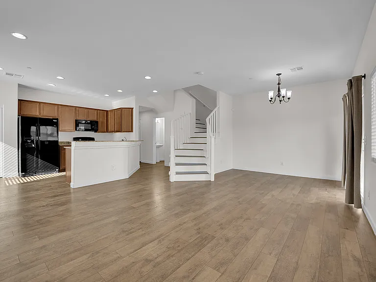 6489 Burns Allen Ave #102 — Photo 29