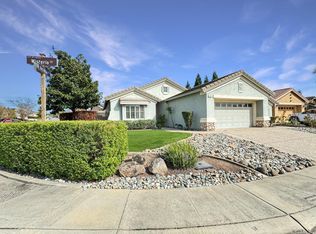 215 Wisteria Ct, Lincoln, CA 95648