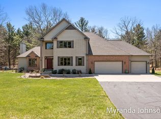 5045 Andrea Dr, Muskegon, MI 49445
