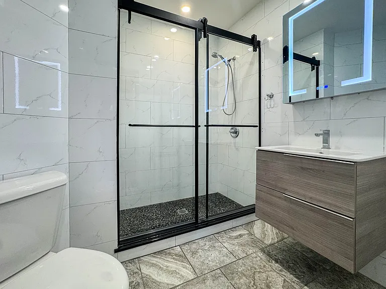 689 Leonard St #3A — Photo 15
