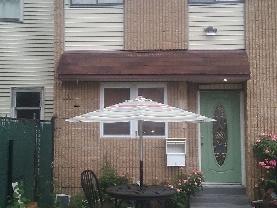 2nd image of 1316 Germantown Ave #D