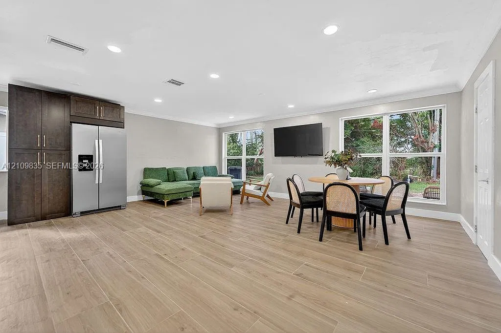 North Palm Beach Village — Photo 3