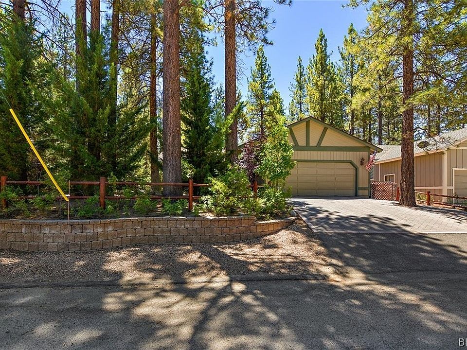 1st image of 824 Mountain Ln