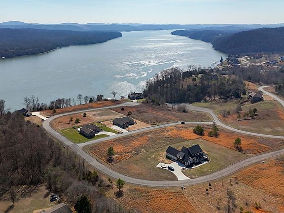 5th image of 18 Harbour View Ln Lot 18