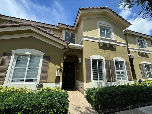 8900 W Flagler St APT 8, Miami, FL 33174