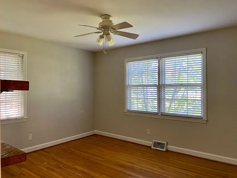 1938 Fairfield Dr — Photo 13