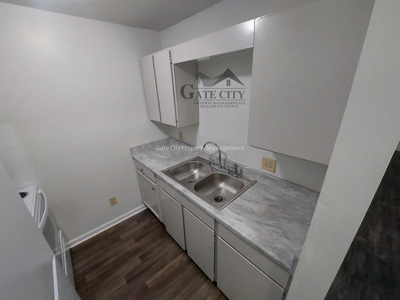 2 bed, $850 — Photo 4