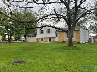 7326 Starlight Rd, Perrysburg, OH 43551