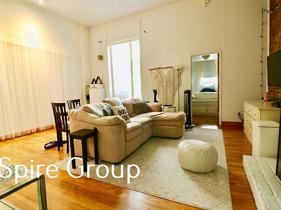 2nd image of 107 W 69th St APT 1A