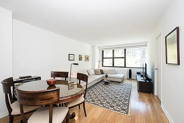 Sold by Level Group | media 9