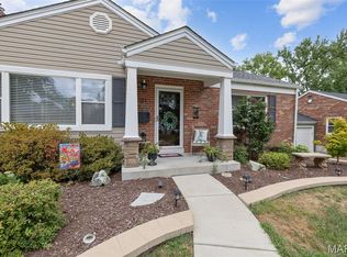 21 W Rose Ave, Saint Louis, MO 63119