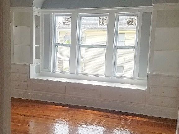 5th image of 3346 E 134th St #2