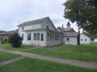 204 W Center St, Atkinson, IL 61235