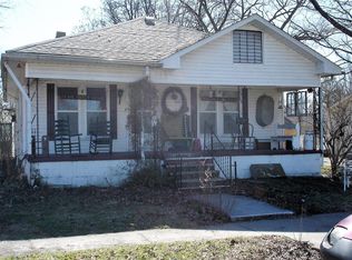 326 W 4th St, Benton, IL 62812