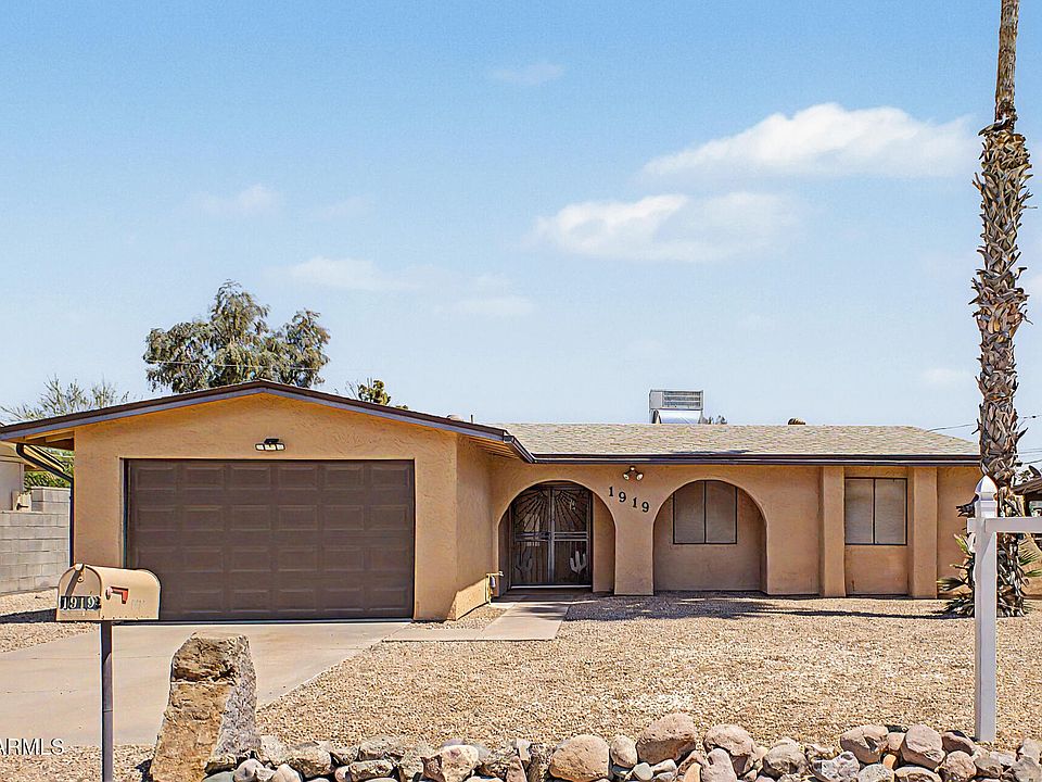 1st image of 1919 S PLAZA Drive