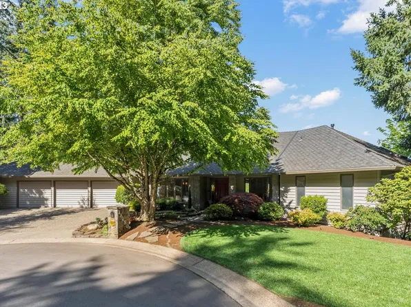 18480 Delenka Ln, Lake Oswego, OR 97034