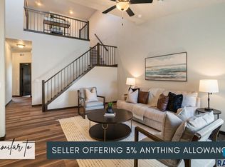 8042 E Tencate Pl, Place Sioux Falls, SD 57110