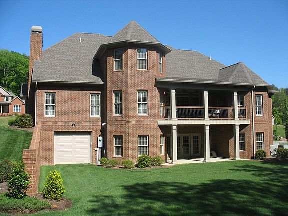 3rd image of 3196 Scarlet Oaks Dr NW