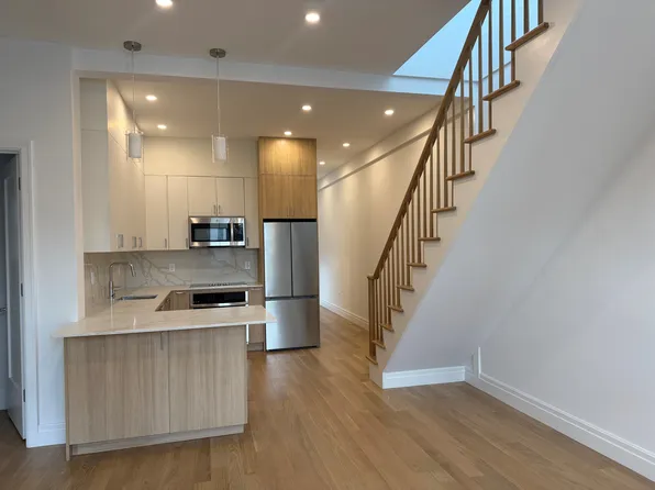 136 Hicks Street image 1 of 6