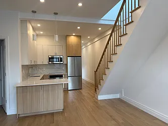 136 Hicks Street, #6H