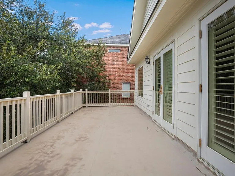 7516 Pinehurst Ct — Photo 40