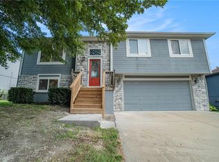 11517 N Windsor Ave, Kansas City, MO 64157