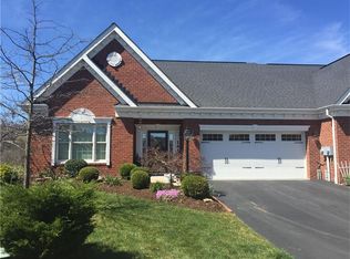 141 Summit Dr, Sewickley, PA 15143