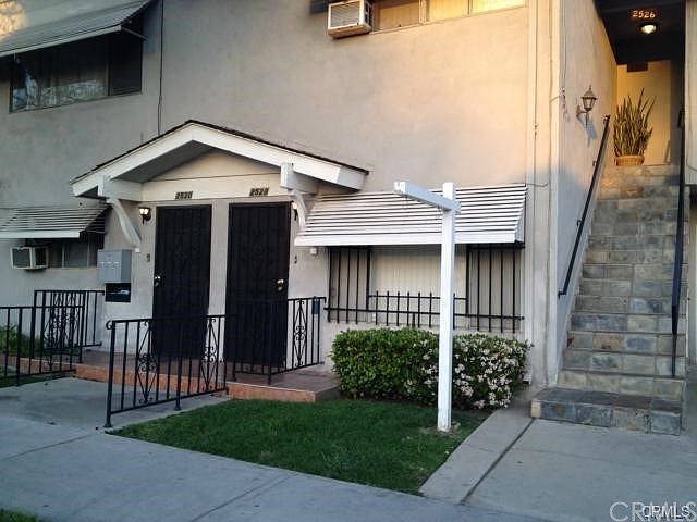 1st image of 2526 Earl Ave