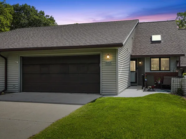 502 Southwoods Dr, Nevada, IA 50201