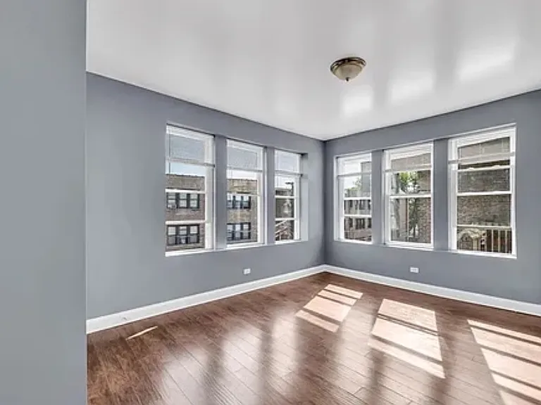 8241 S Maryland Ave #2 — Photo 6