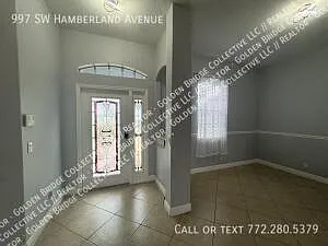 997 SW Hamberland Ave — Photo 1