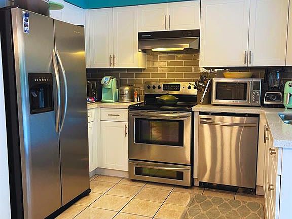 5th image of 5801 NE 17th Ave #0