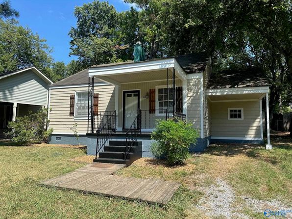 1915 Vanderbilt Cir SW