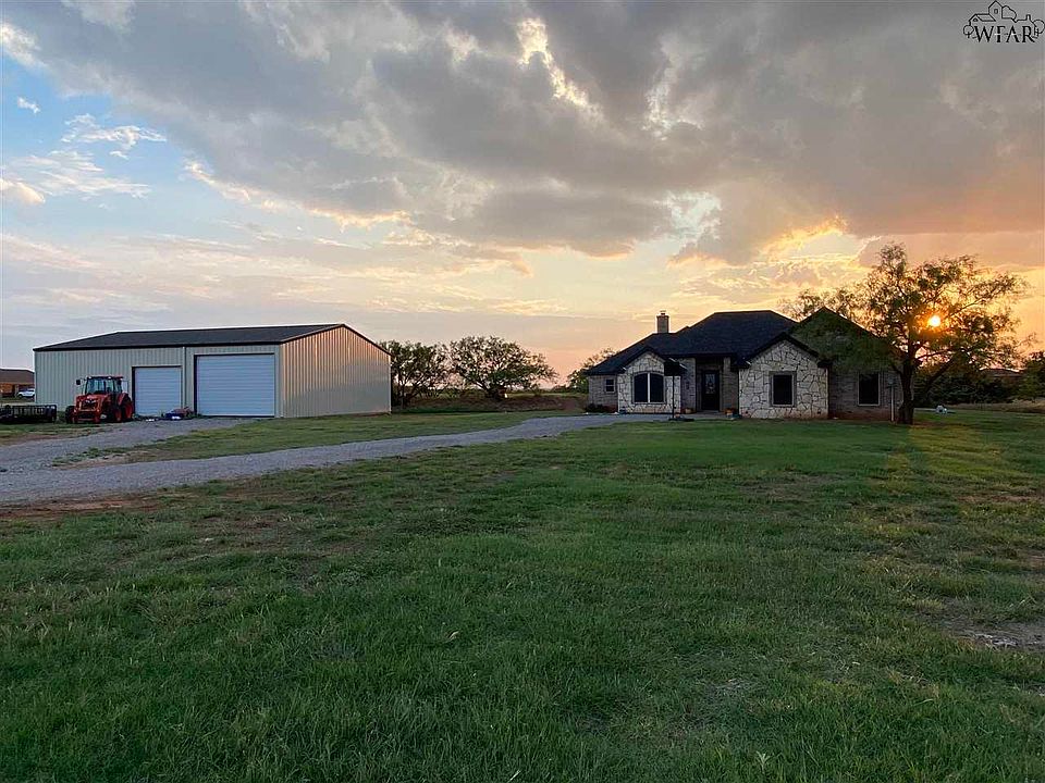 1998 Johnson Rd, Iowa Park, TX 76367 MLS 169222 Zillow