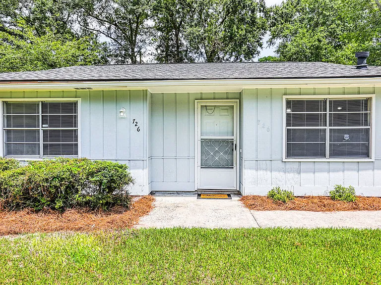 726 Fleming Rd — Photo 4