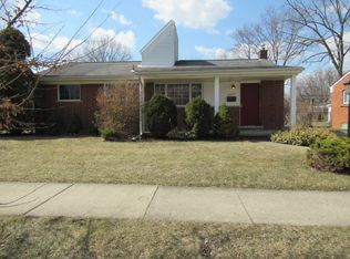 14609 Berwick St, Livonia, MI 48154