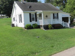 106 E Porter St, Winslow, IN