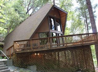 743 Forest View Dr, Willow Creek, CA 95573