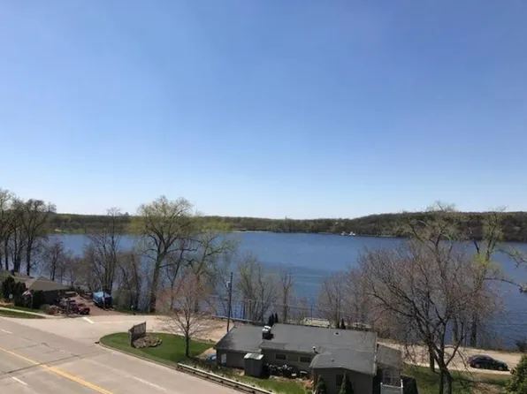 318 Oak St, Prescott, WI 54021