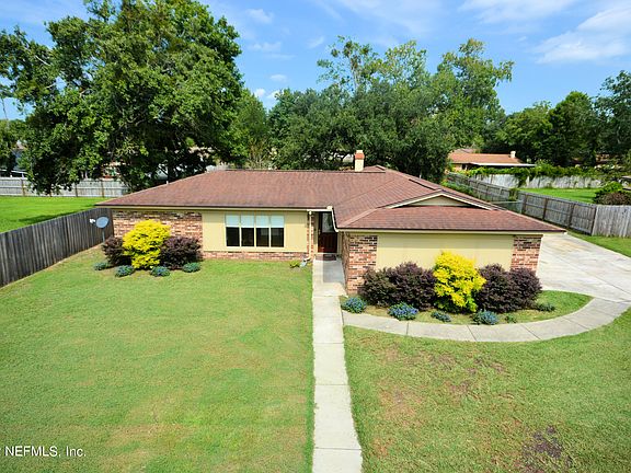2nd image of 2282 MARCEL Drive