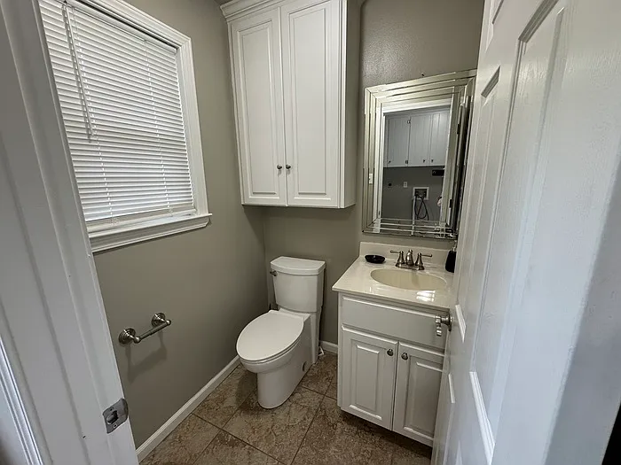 500 Oakdale Rd — Photo 7