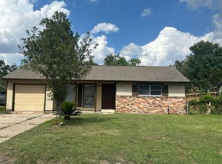 5719 Ricky St, Houston, TX 77033