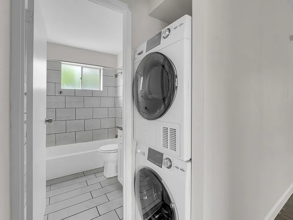 Oasis Apartments