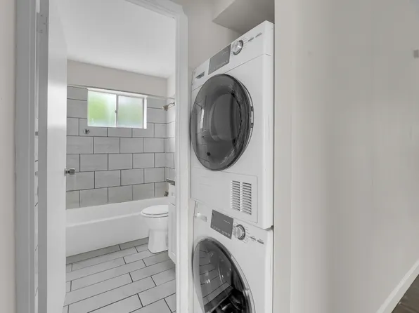 Oasis Apartments, 736 Chamberlain Pl #1fcab4017, Saint Louis, MO 63119