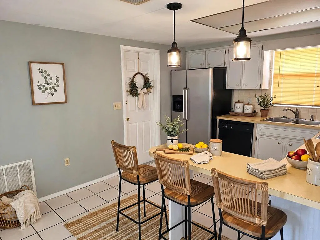 7150 Sandalwood Dr — Photo 4