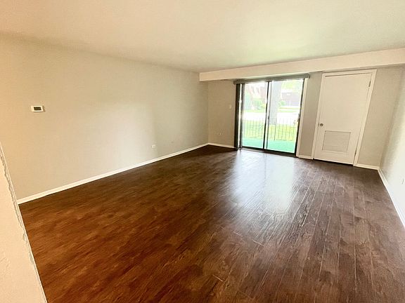 5th image of 10600 S Brooklodge Ln #3-2A